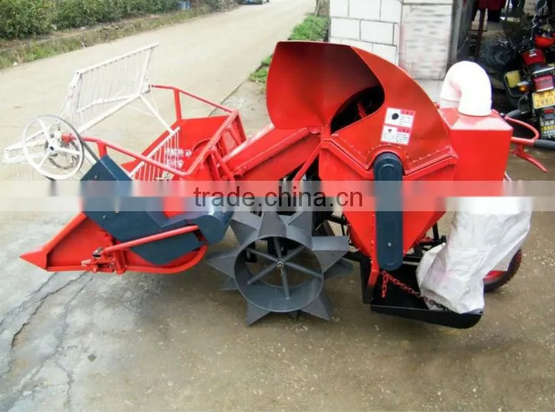 mini combine harvester