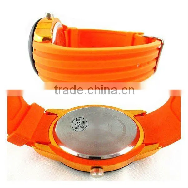 Luminous Wholesale Logo Quemex Japan Quartz Movt Watch