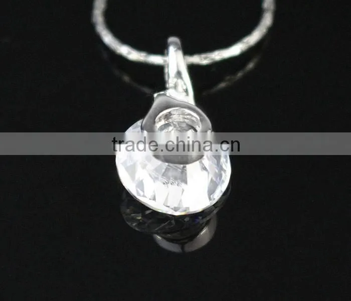 18K zircon flashing necklace
