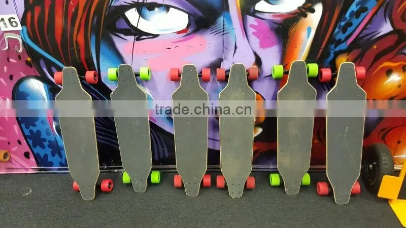Top speed 20 MILES/H electric skateboard