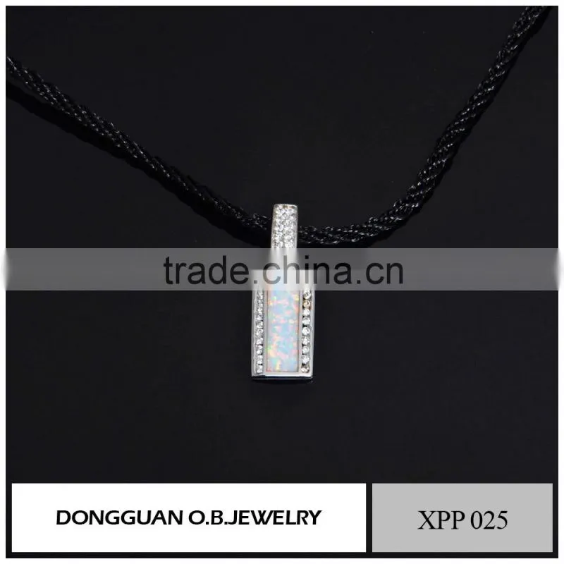 Pink color single stone pendant necklace/silver plated classic design