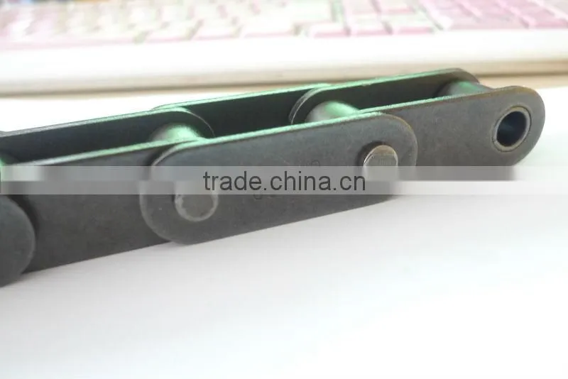 Agricultural chain for harvester with pressional producting
