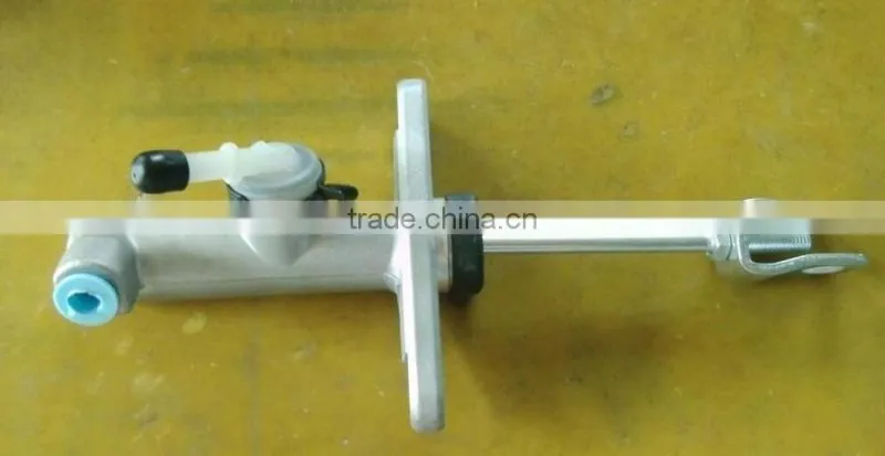 Clutch Master Cylinder 8971241080 8981176440 8-98117644-0 for Japanese Cars
