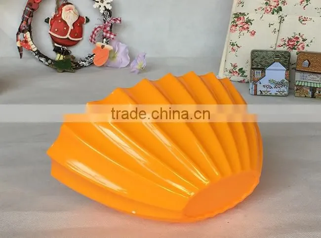 New design attractive shell type colorful decorative plastic plant pots