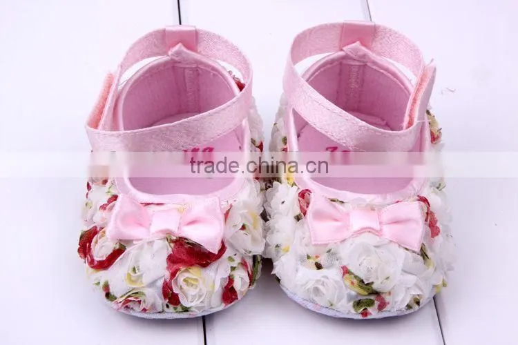 2014 new baby product girls lace flower cotton infant baby shoe newborn lace baby shoes for girls