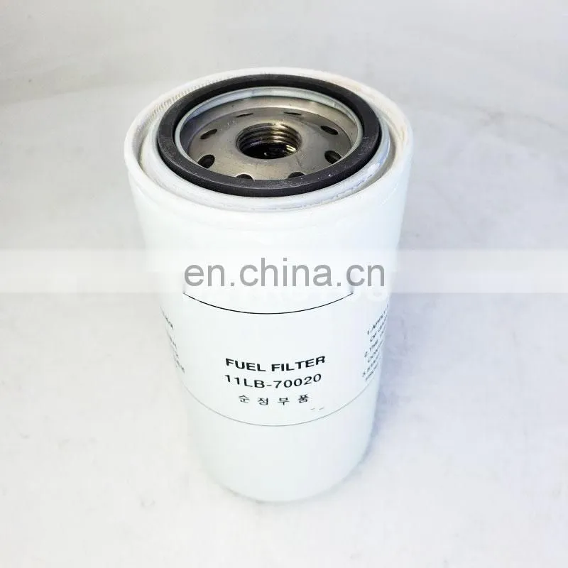 Excavator fuel filter P551315 FF5580 11LB-70020