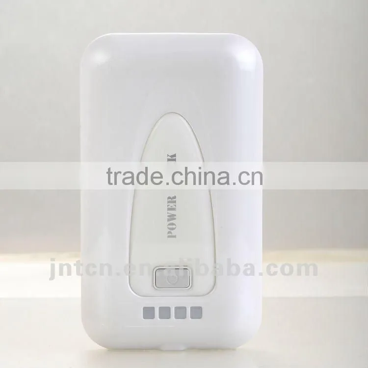 8400mAh!!!Emergency business power charger MP017 -for cell phone/PSP/Galaxy tab/MP5/Bluetooth/other digital device _ 4400
