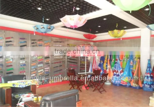 China Umbrella Advertising Light Weight Aluminum Shaft Folded Umbrella
