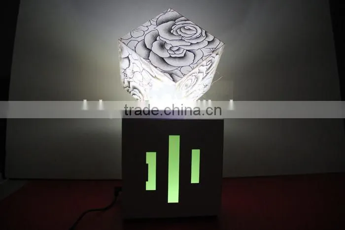 New technology magnetic levitating bluetooth speaker (SPS8001B)