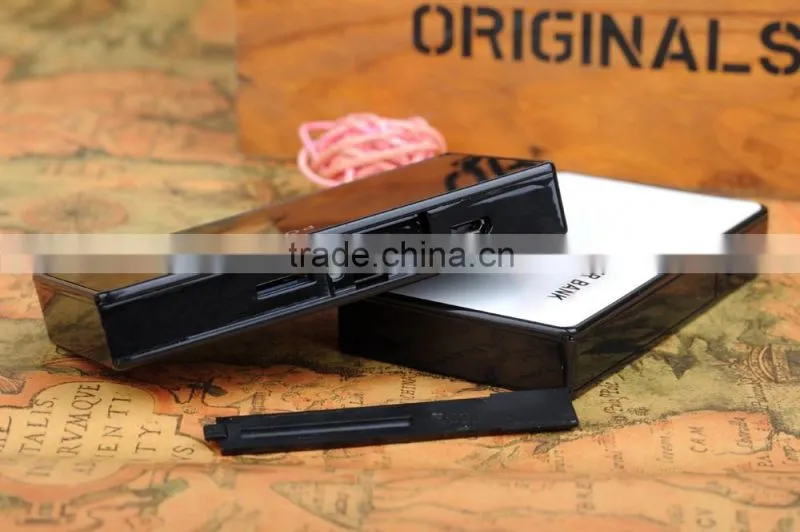 Real 4000MAH Power Bank Wifi Mini DV ,FHD 1080P H.264 No Pinhole Design power bank wifi camera