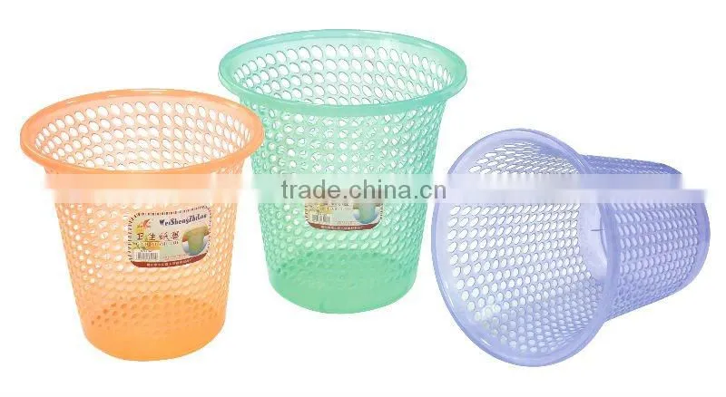plastic cheaper wastebasket