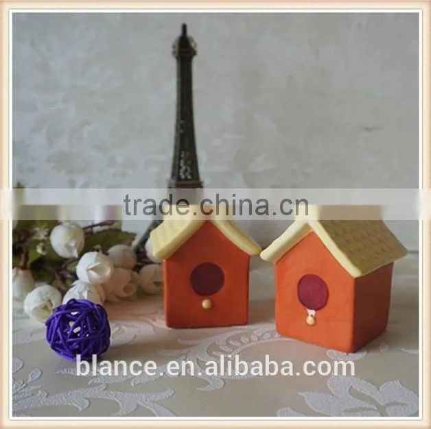 ceramic samll house spice shaker house design salt shaker