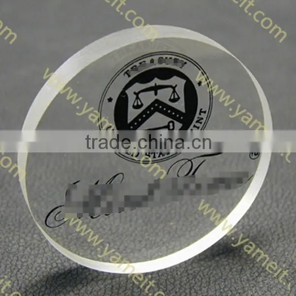 2016 elegant design silk screen acrylic trophy awards souvenir gift