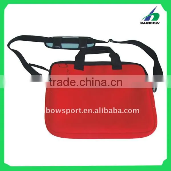 Portable laptop sleeve bag