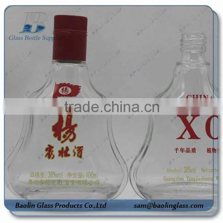 750ml Clear Glass Claret Bottles screw top lid