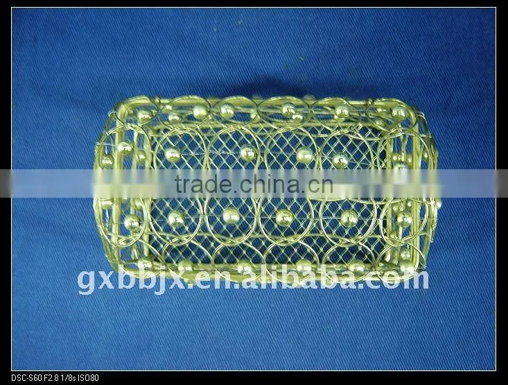 Gold rectangle wire decorative with pearl big box with lid