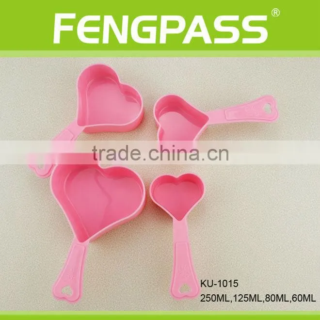 kids plastic spoons(88-90-101)