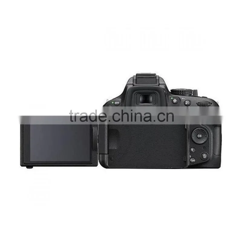 Nikon D5200 Black Body with 18-105mm VR Lens Kit