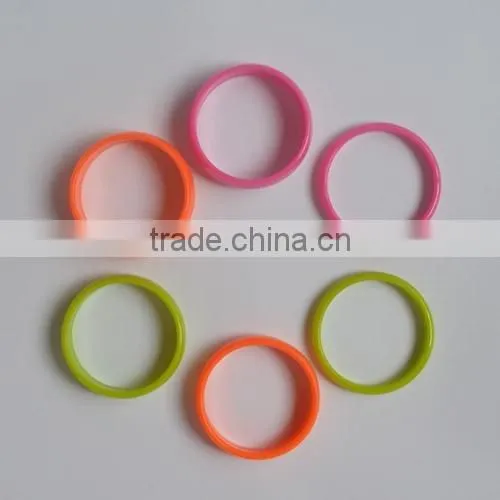 Cute cheap kids bracelets, plastic bangles