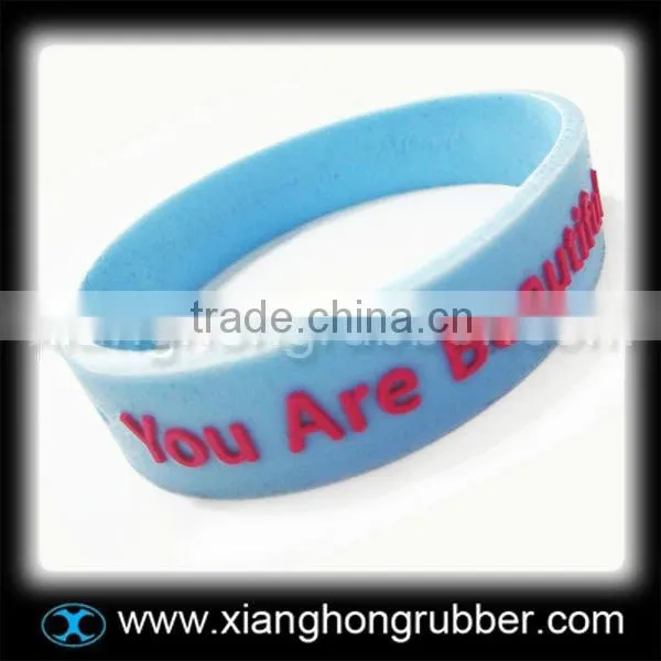 Custom embossed logo silicone bracelet