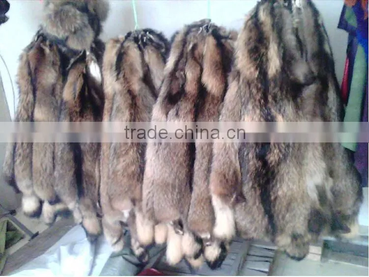 100% Natural Genuine raccoon fur skin for garment