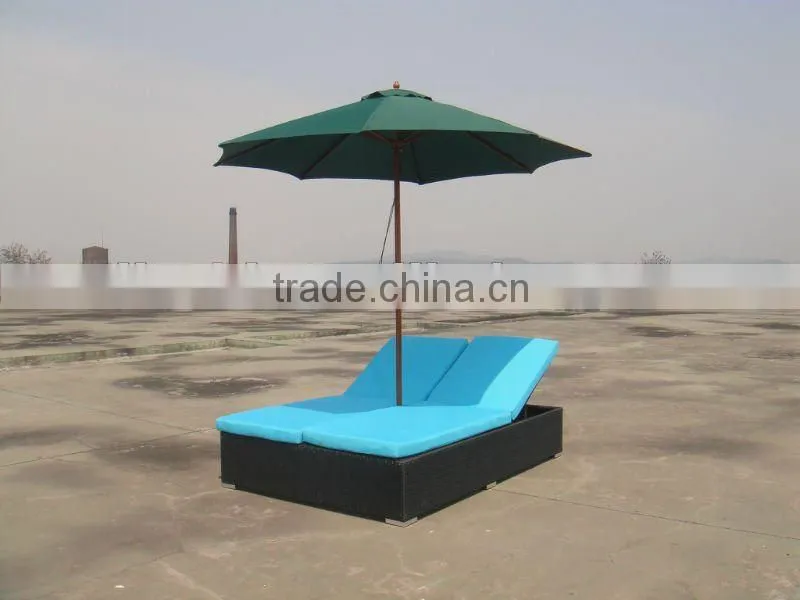 beach lounger