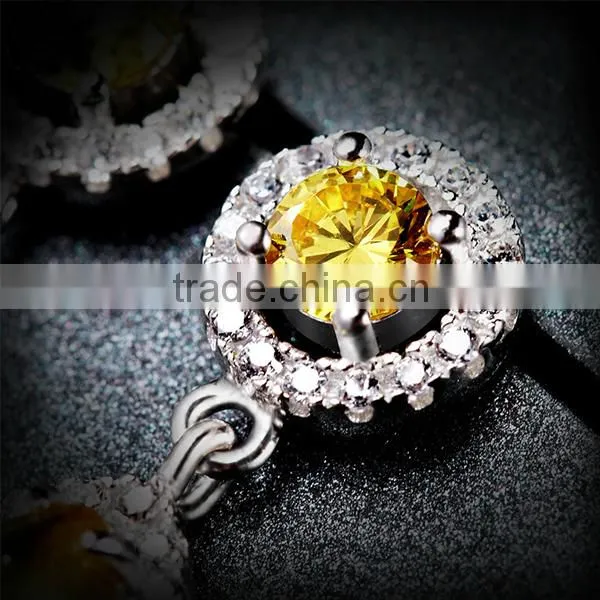 925 Sterling Silver Clip Sex Crystal Peacock Earring