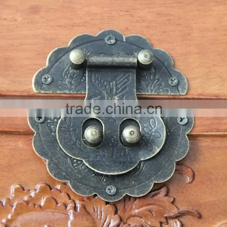 Antique storage jewelry case carved wooded storage jewelry box