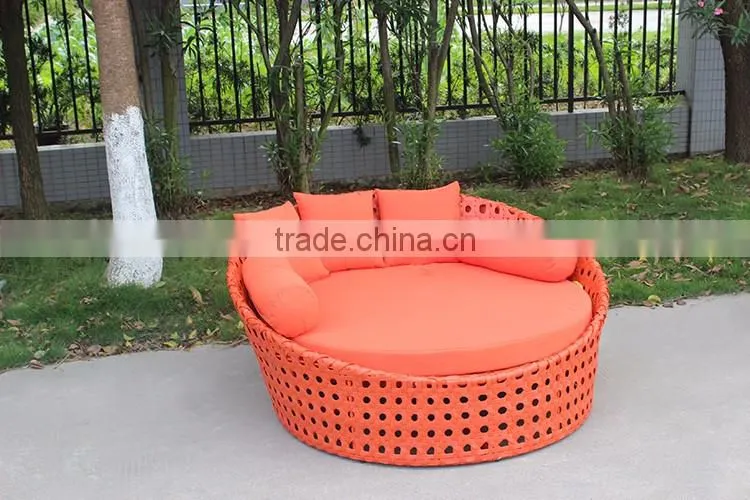 Outdoor Plastic Rattan Round Beach Sun Bed
