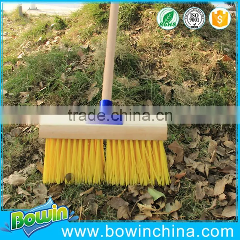 2015 hot sell plastic broom with long handed
