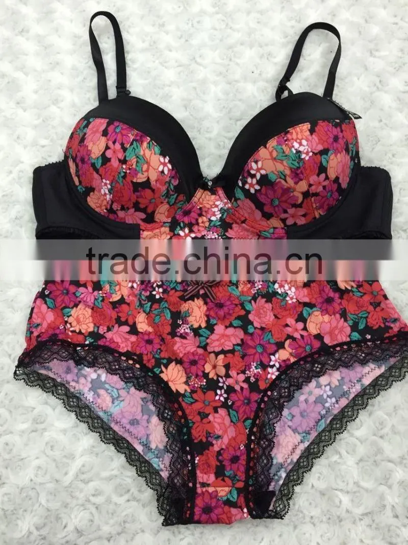 Young sexy lady very hot printing padded bra new design OEM facory