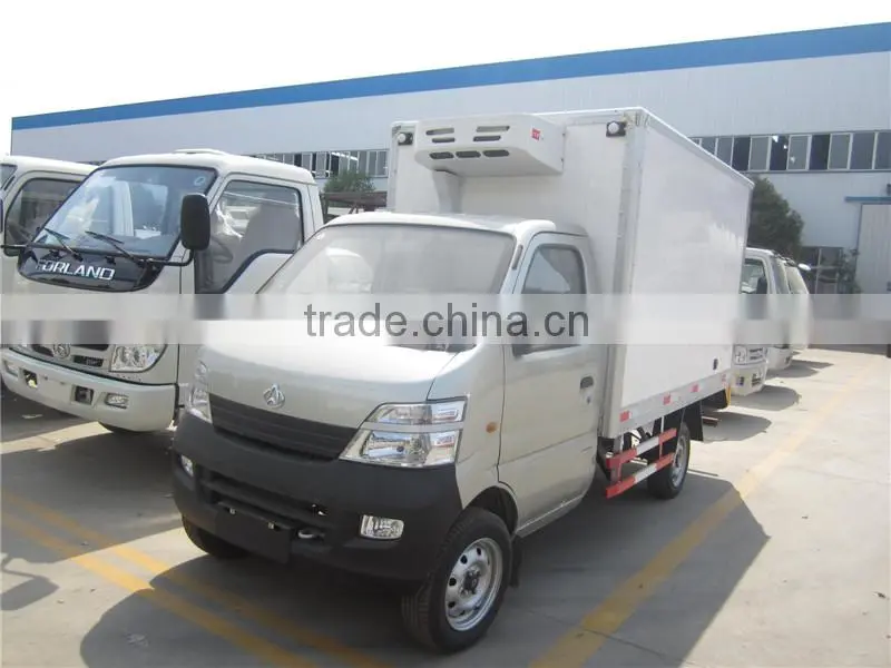 2ton gasoline small refrigerated van