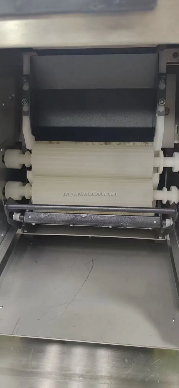 Sushi Maker / Sushi Rice Sheet Making Machine