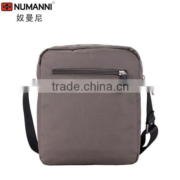 fashion new stylish waterproof and durable nylon waterproof large messenger bag