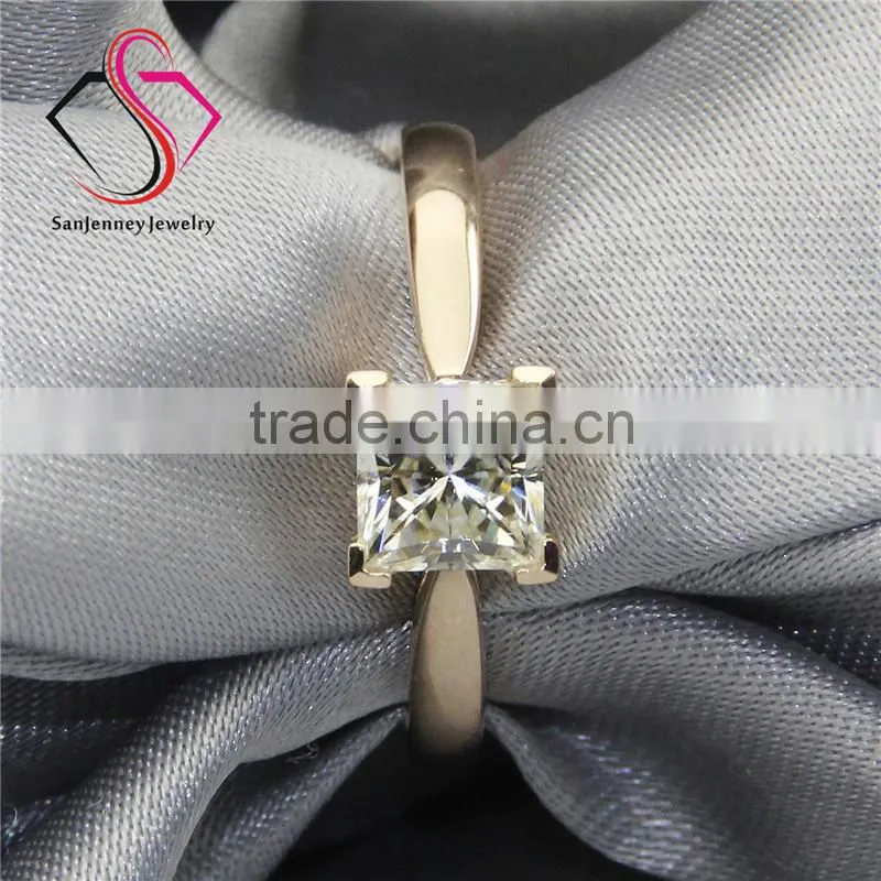 Princess Cut Moissanite Solitaire 1 Carat Sqaure 5.5mm Center 14k Rose Gold Wedding Engagement Ring
