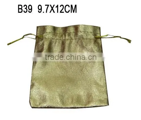 Cheaper Customized Jewelry Packaging Velvet Bag for Diamond Ring Watch Gift Wholesale Promotion B39 to B167