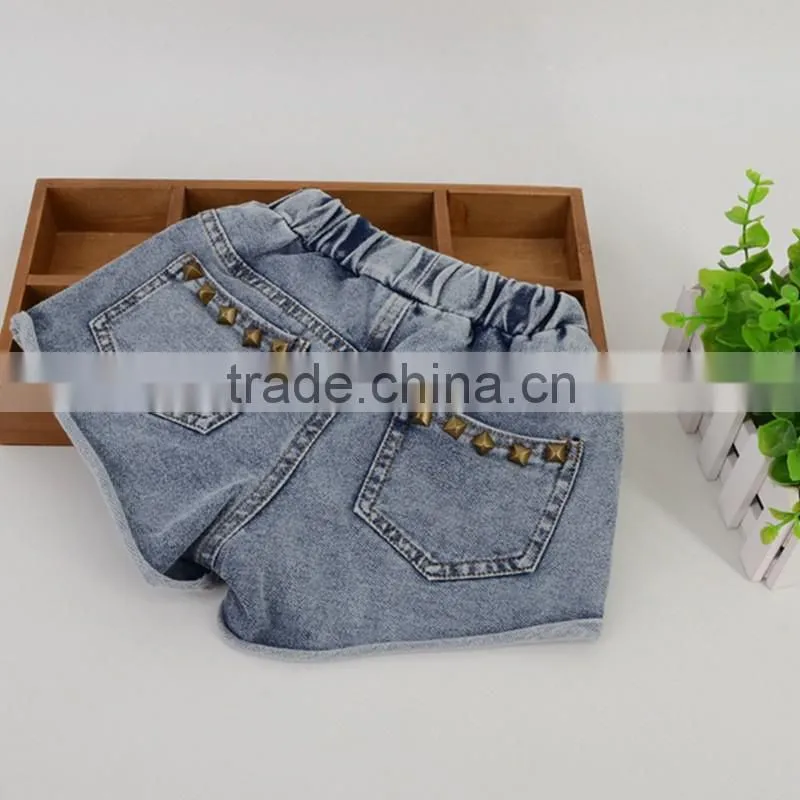 Wholesale Fashion Korean Baby Girl Clothes 2016 New Summer Girl Short Jeans Lovely Little Girl Metal Rivets Pocket Jeans