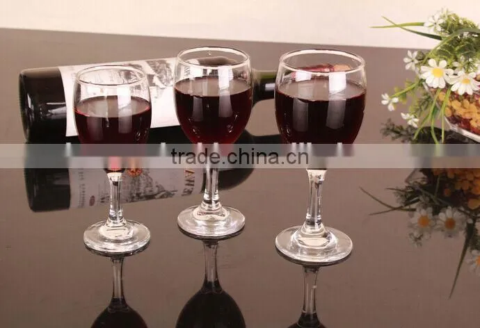 10 oz crystal long stem wine glass with personalized logo