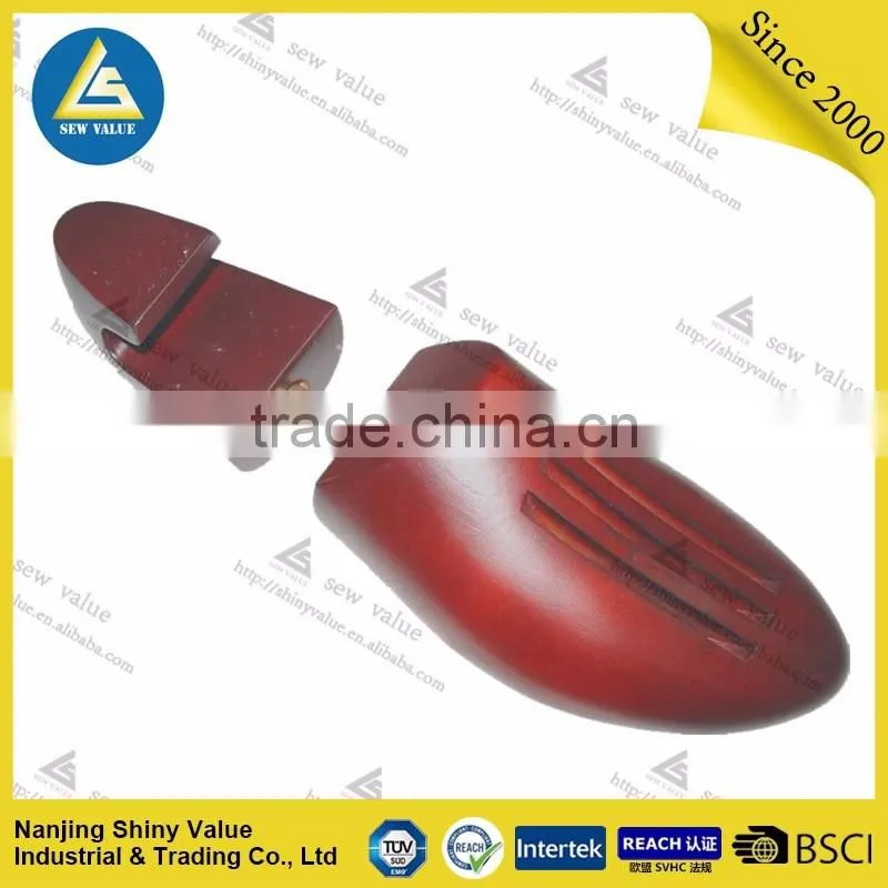 Made in china dark red color painted wooden shoe tree type shoe stretcher made of high quality lotus wood