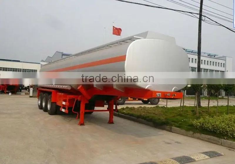 Tri-axle fuel tanker truck trailer