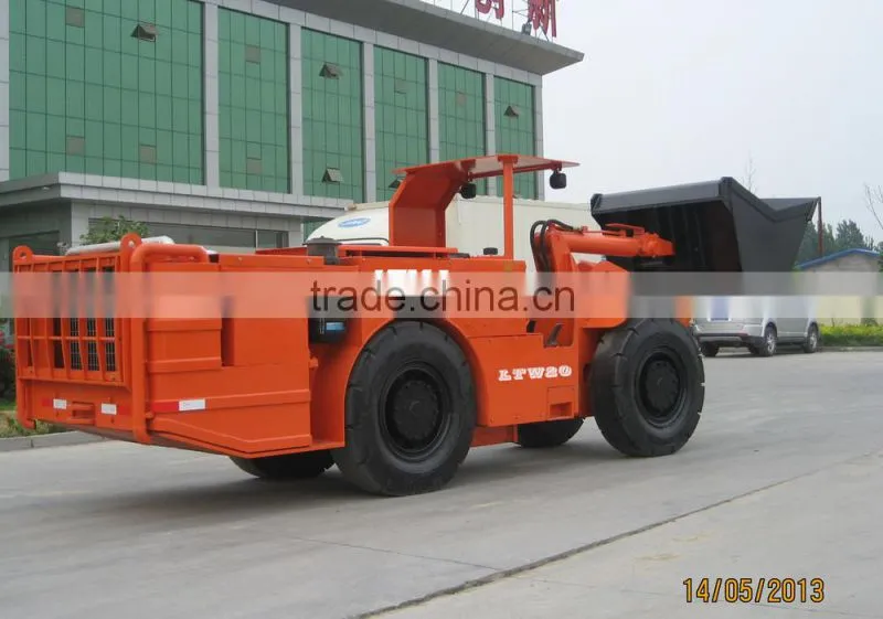 working in the tunnel underground wheel loader diesel LHD wheel loader