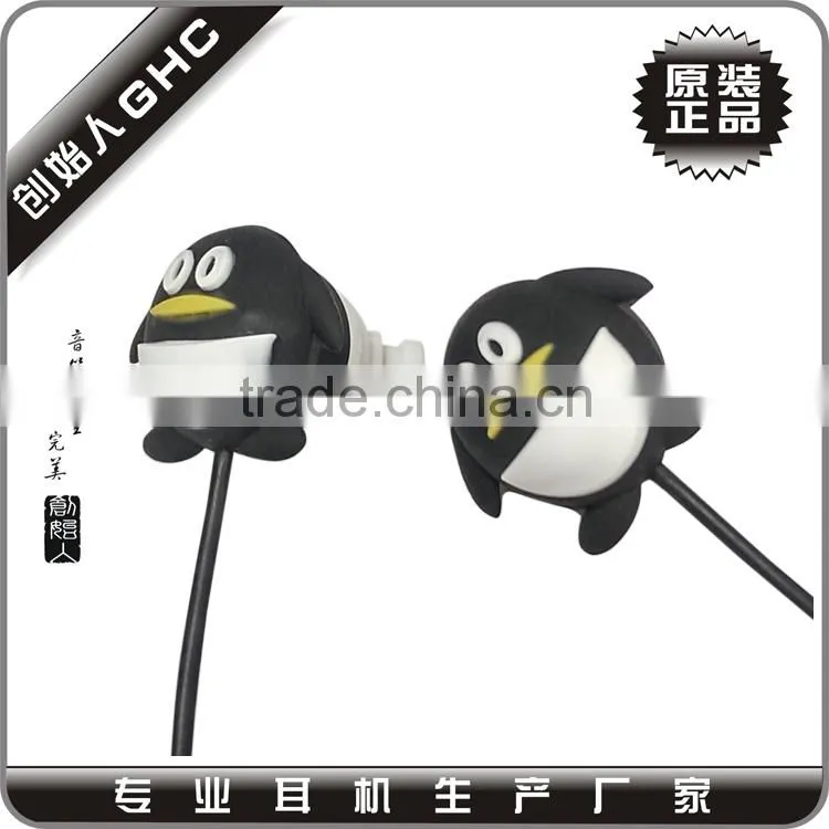 cartoon earbuds with personalised design and free samples offered