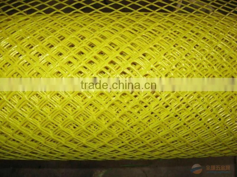 Rigid plastic mesh