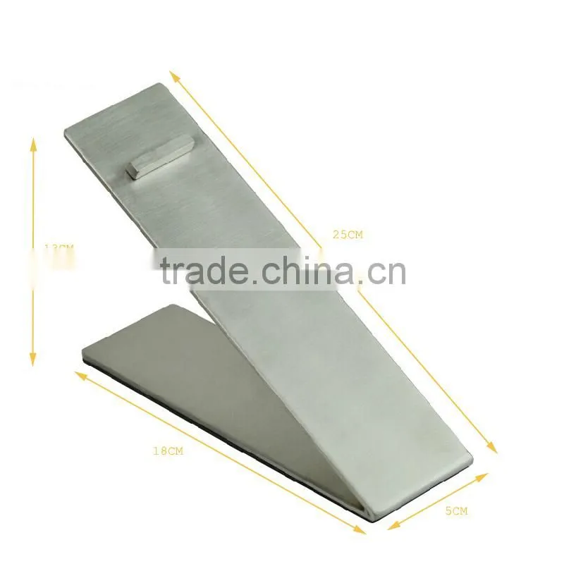 Fashion Shoe Store Display Rack Metal Shoe Stand Matt Silver Sandal Display Rack RST003
