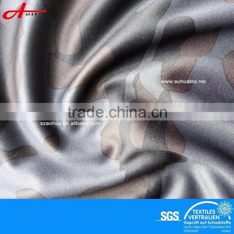 Heat transfer camouflage printed knitted fabric