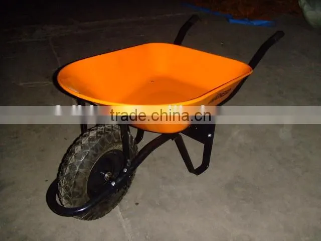 WB7400 wheelbarrow
