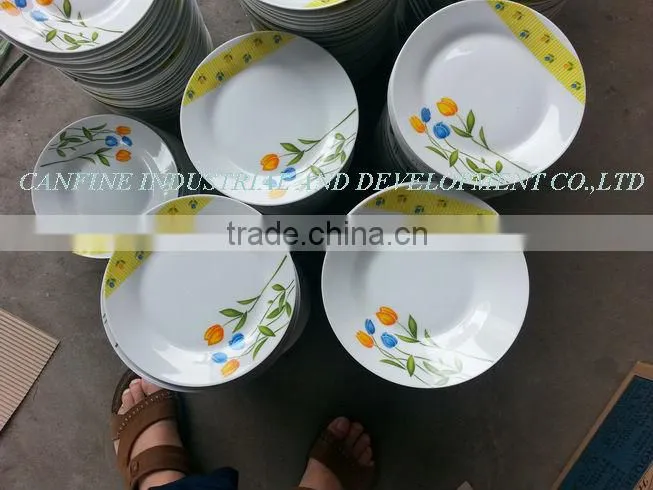 Hot sale 2015 new christms design red porcelain flat dinner plate, ceramic dessert flat plate