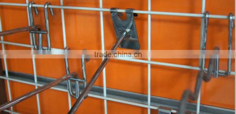 Display hanging hooks on wire net