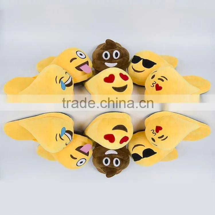 Free size indoor emoji slippers/plush emoji shoes/ Soft slippers plush for Man and Women
