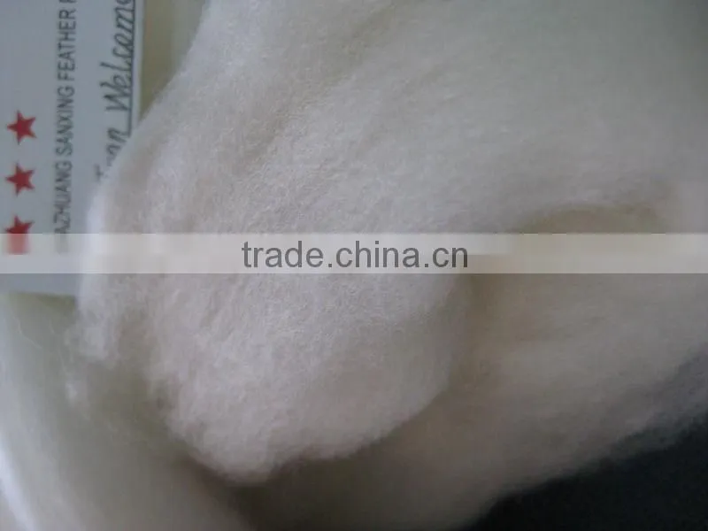 good quality 100% merino wool top,20MIC, 80-100MM, natural white color.